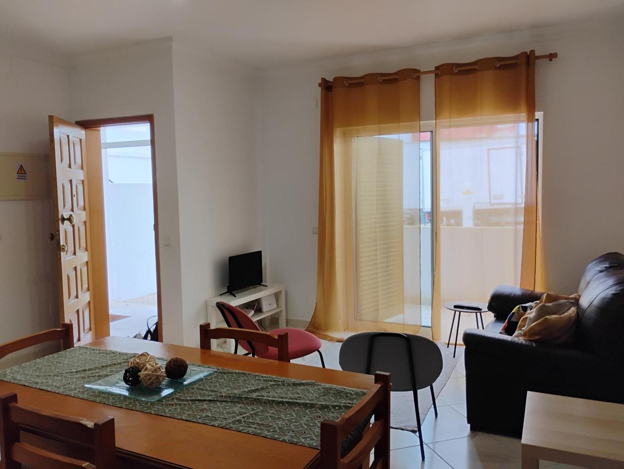 Apartamentos Monica Quarteira Oda fotoğraf