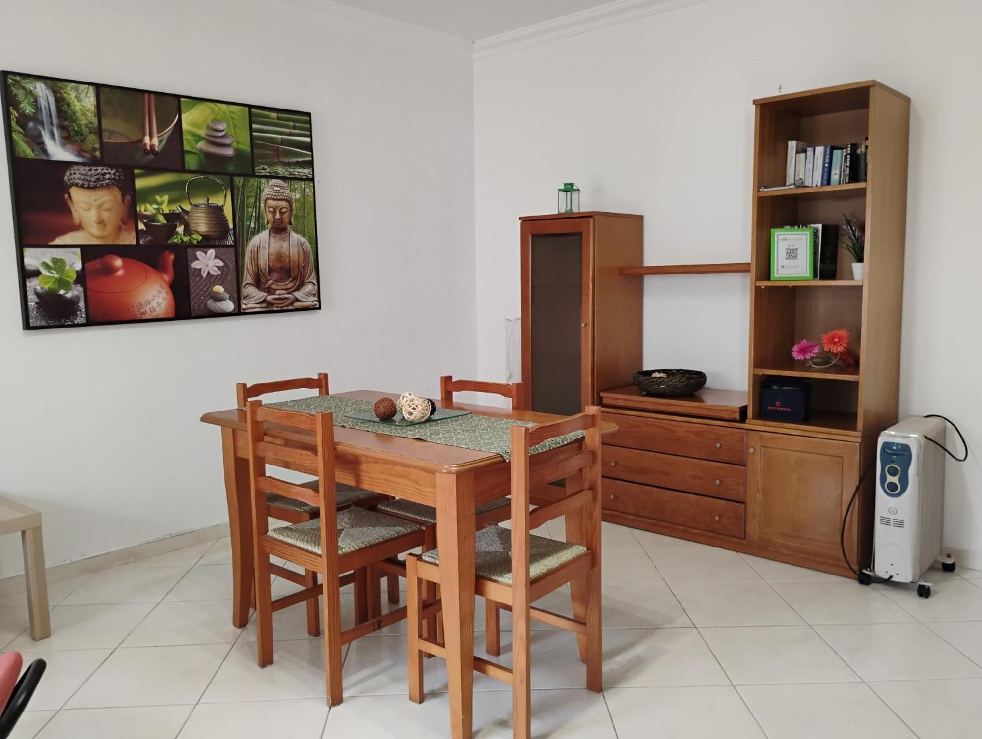 Apartamentos Monica Quarteira Oda fotoğraf