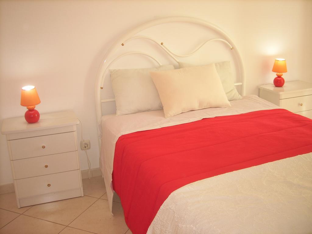 Apartamentos Monica Quarteira Dış mekan fotoğraf
