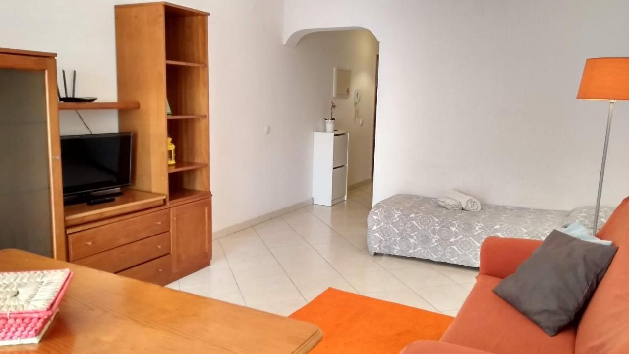 Apartamentos Monica Quarteira Dış mekan fotoğraf