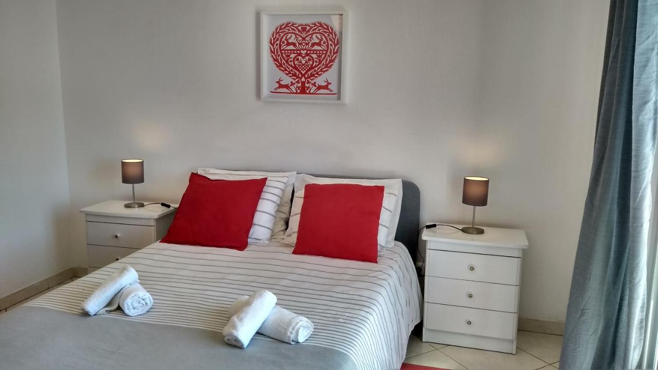 Apartamentos Monica Quarteira Dış mekan fotoğraf