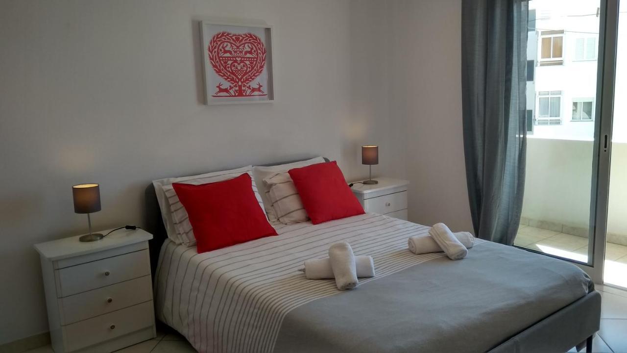Apartamentos Monica Quarteira Dış mekan fotoğraf