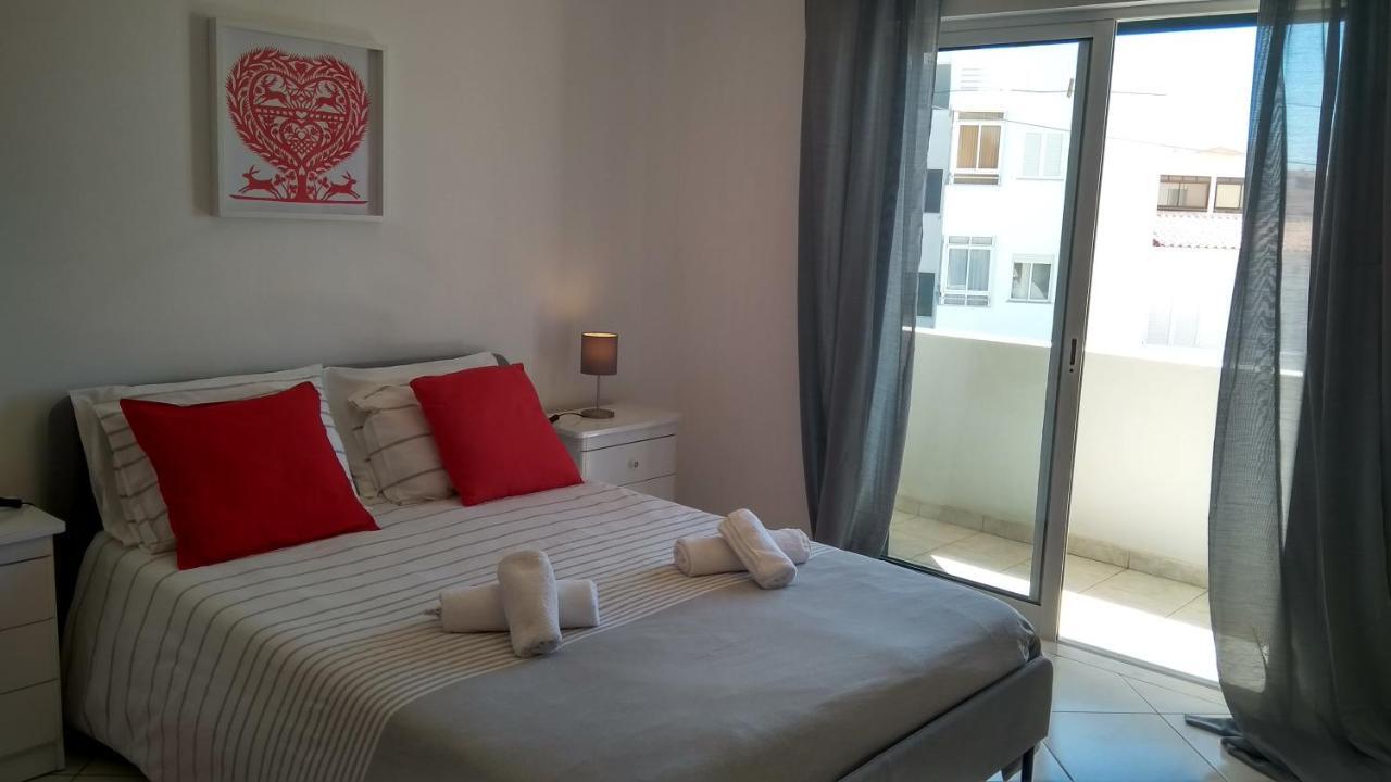 Apartamentos Monica Quarteira Dış mekan fotoğraf